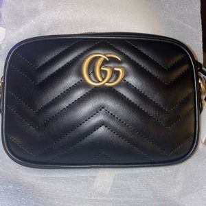 Mini Gucci Marmont Camera bag in black leather. Brand new never worn.